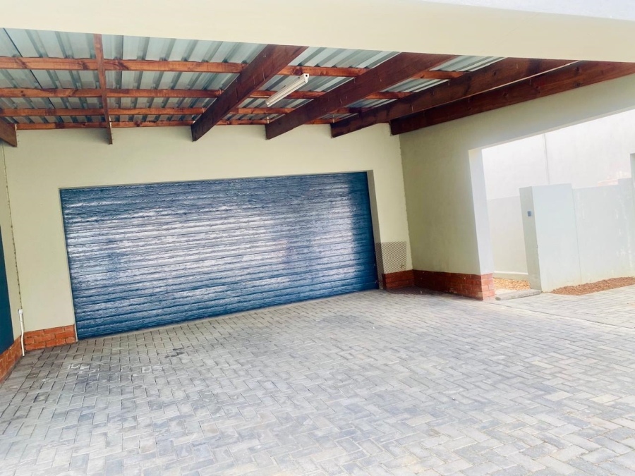 3 Bedroom Property for Sale in Waterkloof A H North West